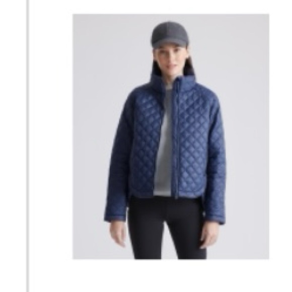 Quince Featherless Puffer Jacket. NWT - Picture 4 of 9